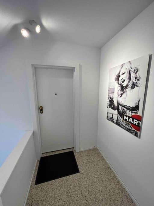 Charmant Appartement Au Look Design Mons Exterior photo